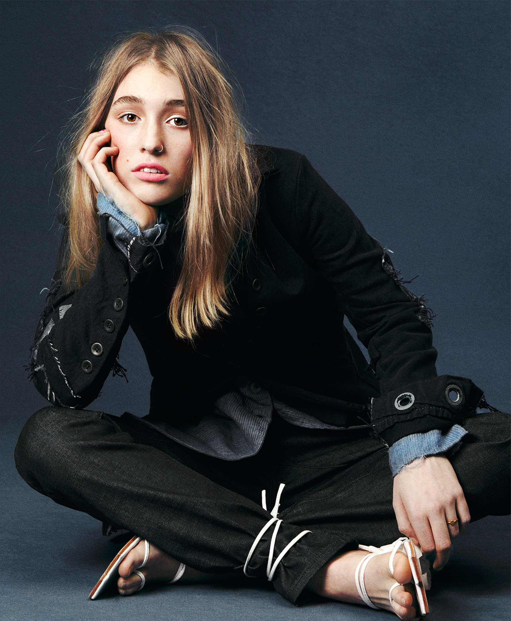 Blau Machen Interview Magazine Charlotte Wales 2023