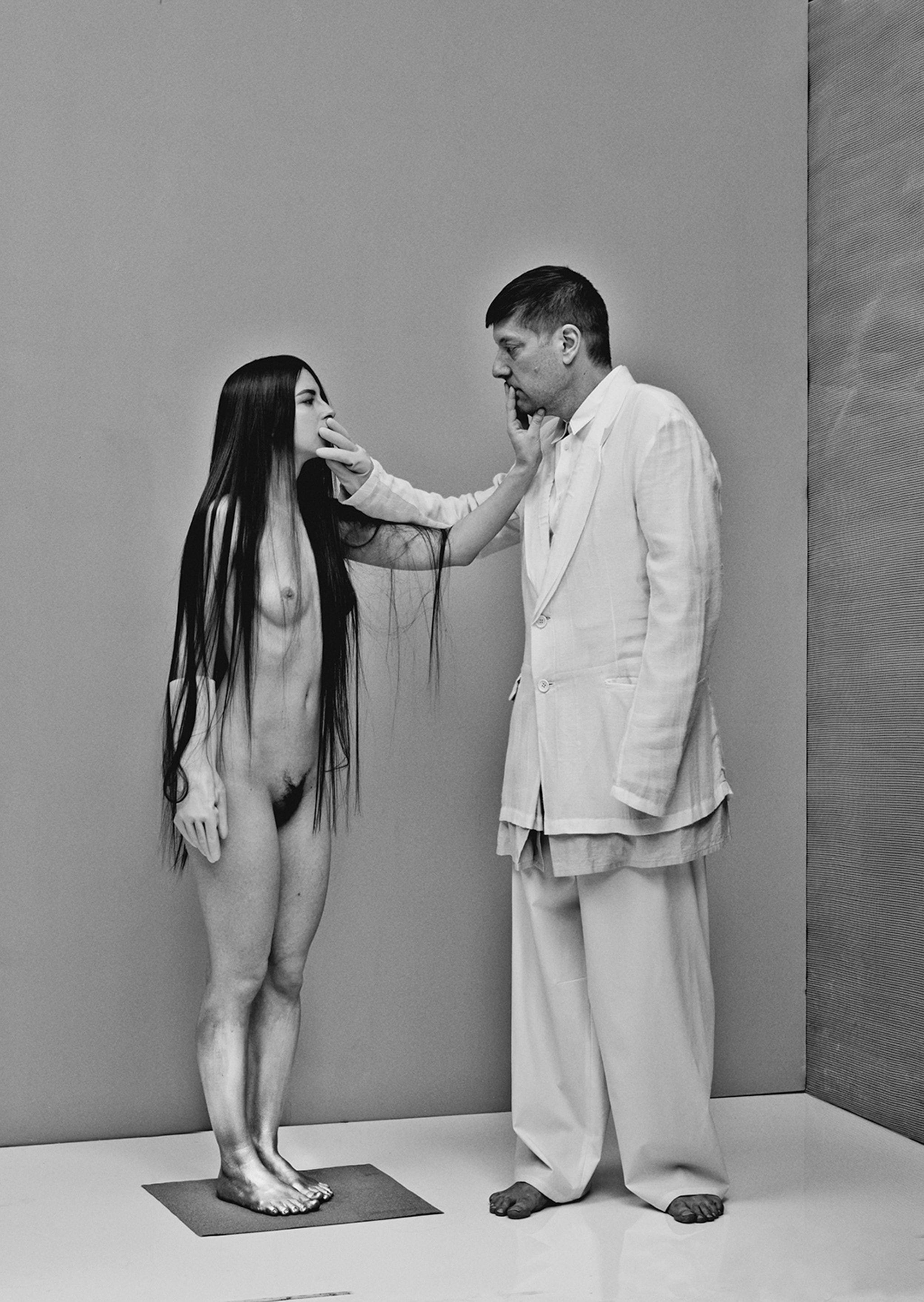 Issue 4 Riot of Perfume Magazine Charlotte Wales 2023