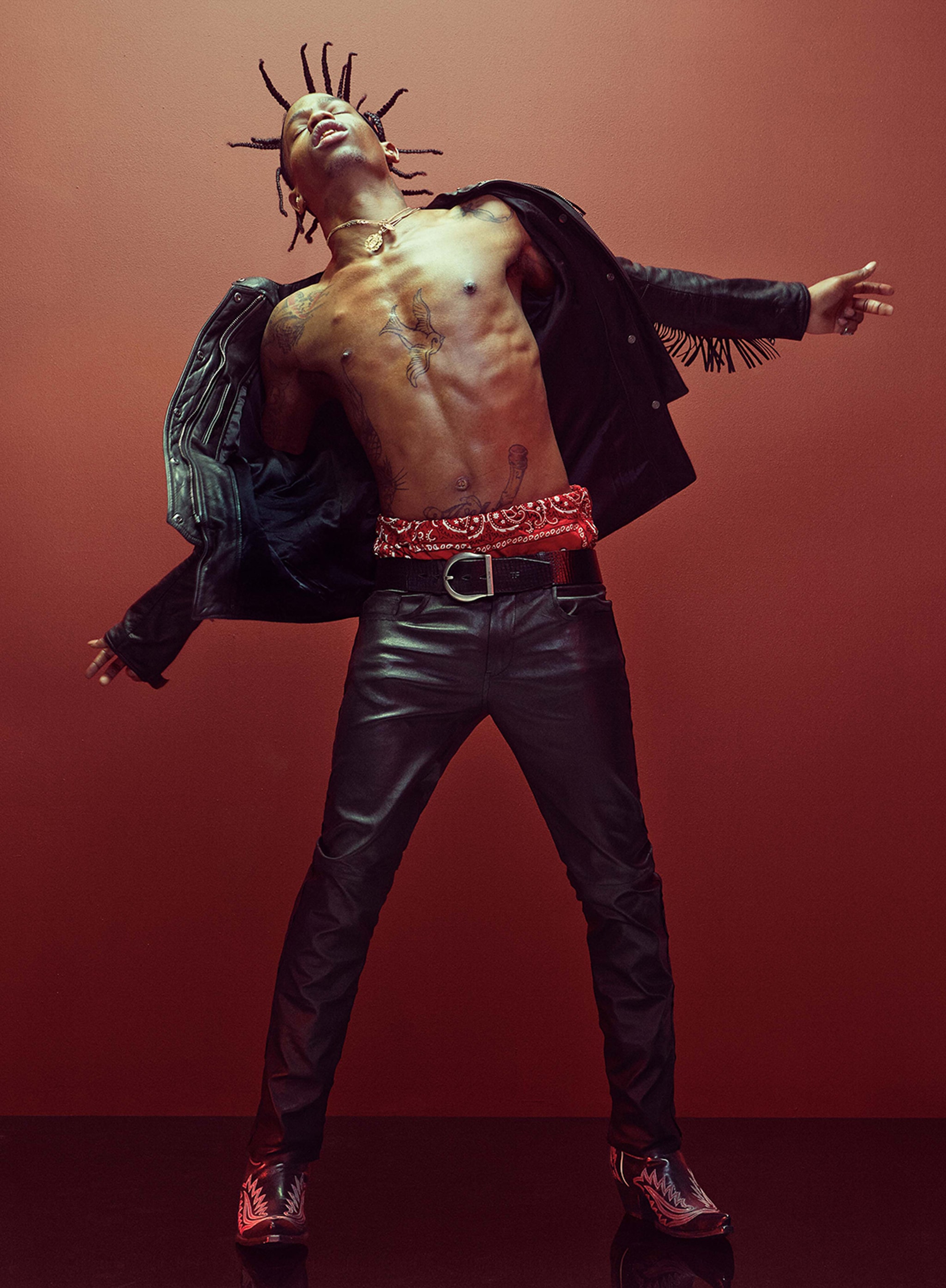 V PEOPLE V Magazine Charlotte Wales 2023