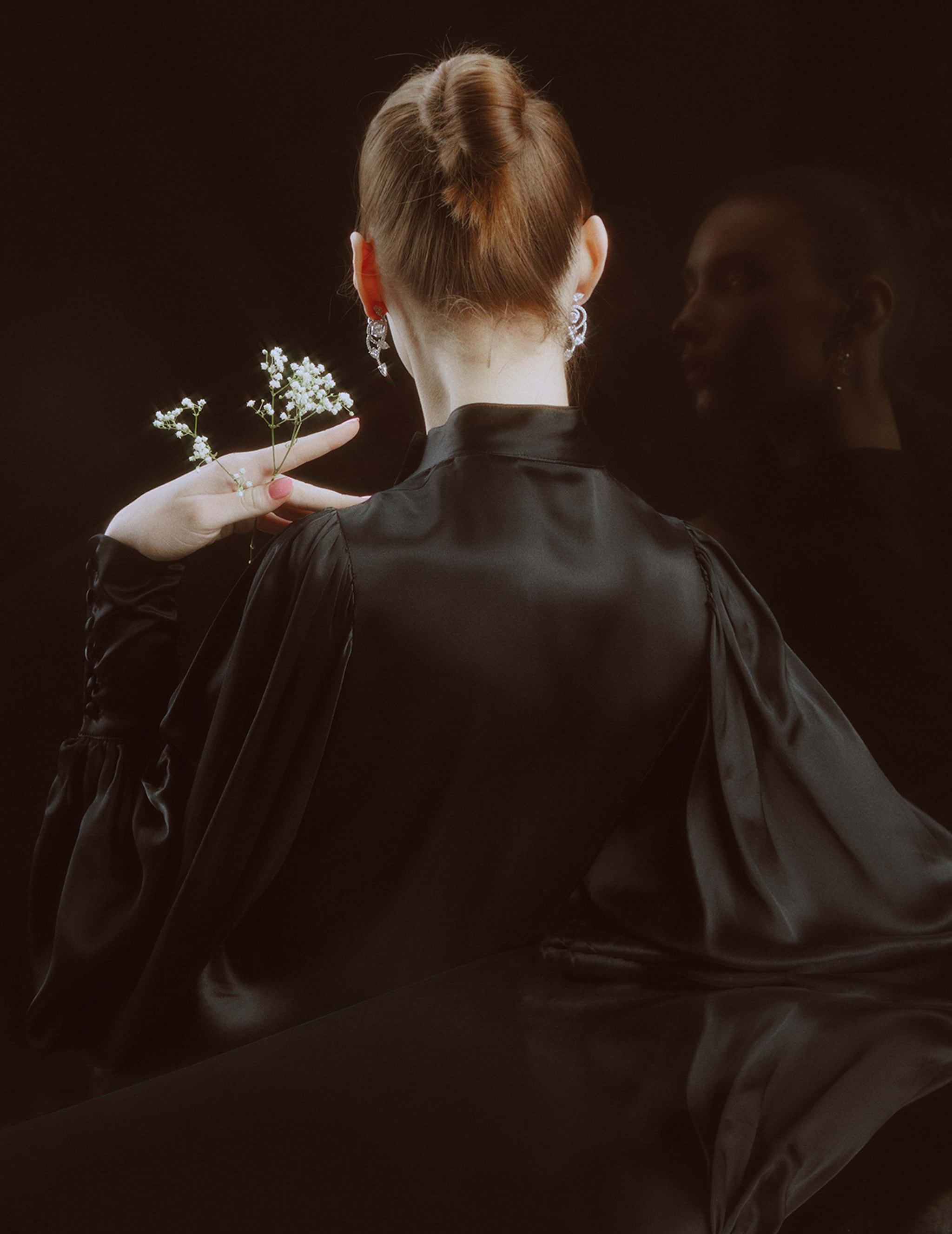 Everything is Illuminated On The Rocks Charlotte Wales 2023