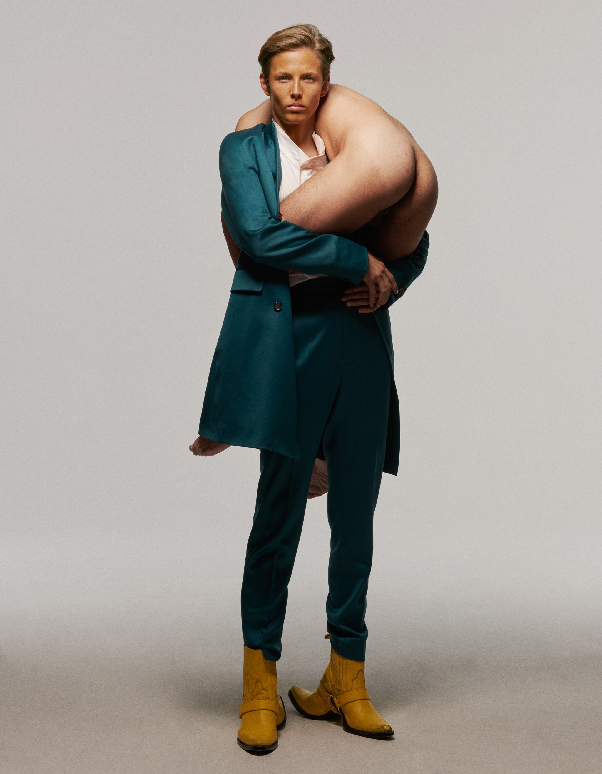 'I Need Advice, I Need Advice, No-one Ever Looks At Me Twice' Man About Town Charlotte Wales 2023