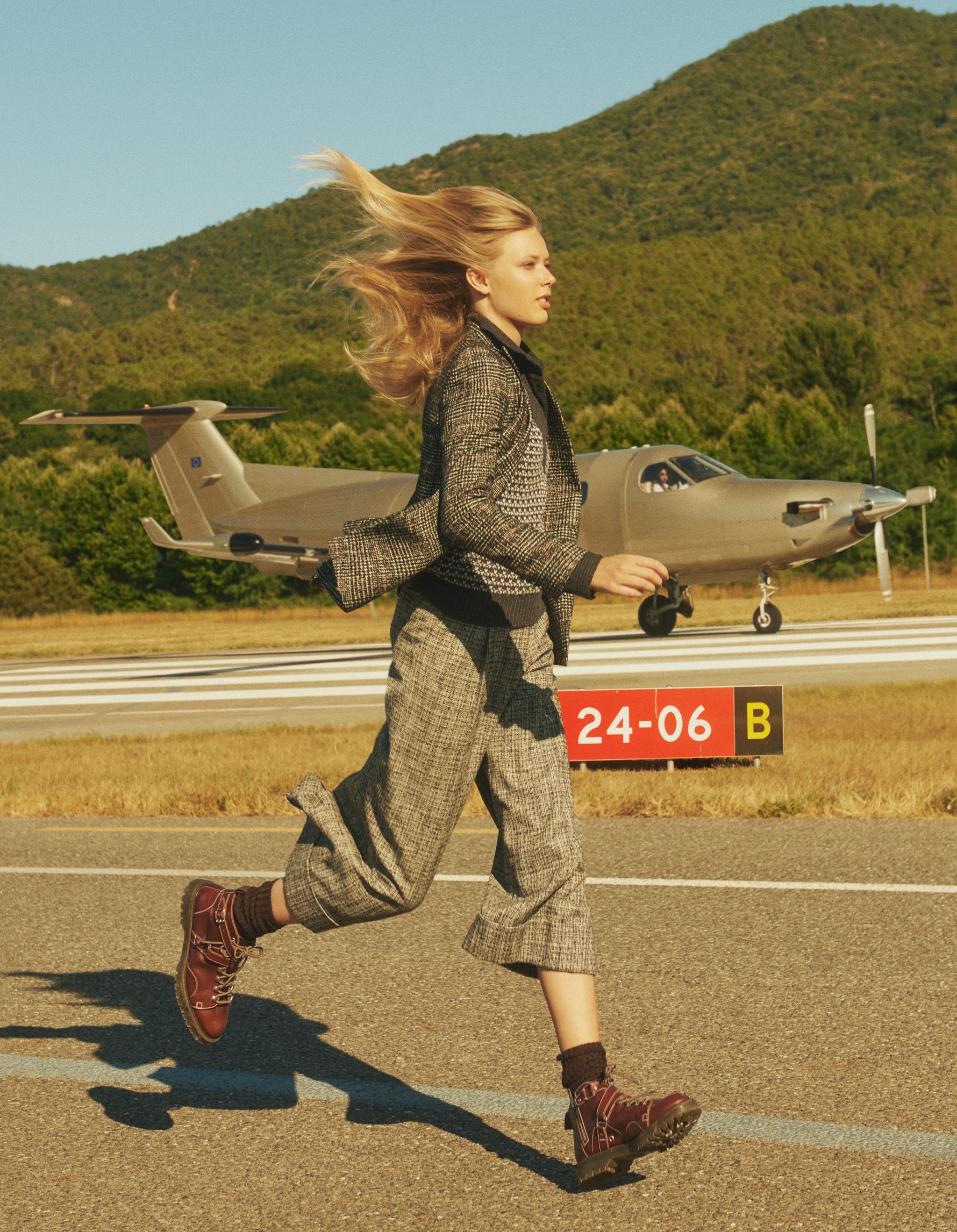 La Mode Aux Trousses Vogue France Charlotte Wales 2023