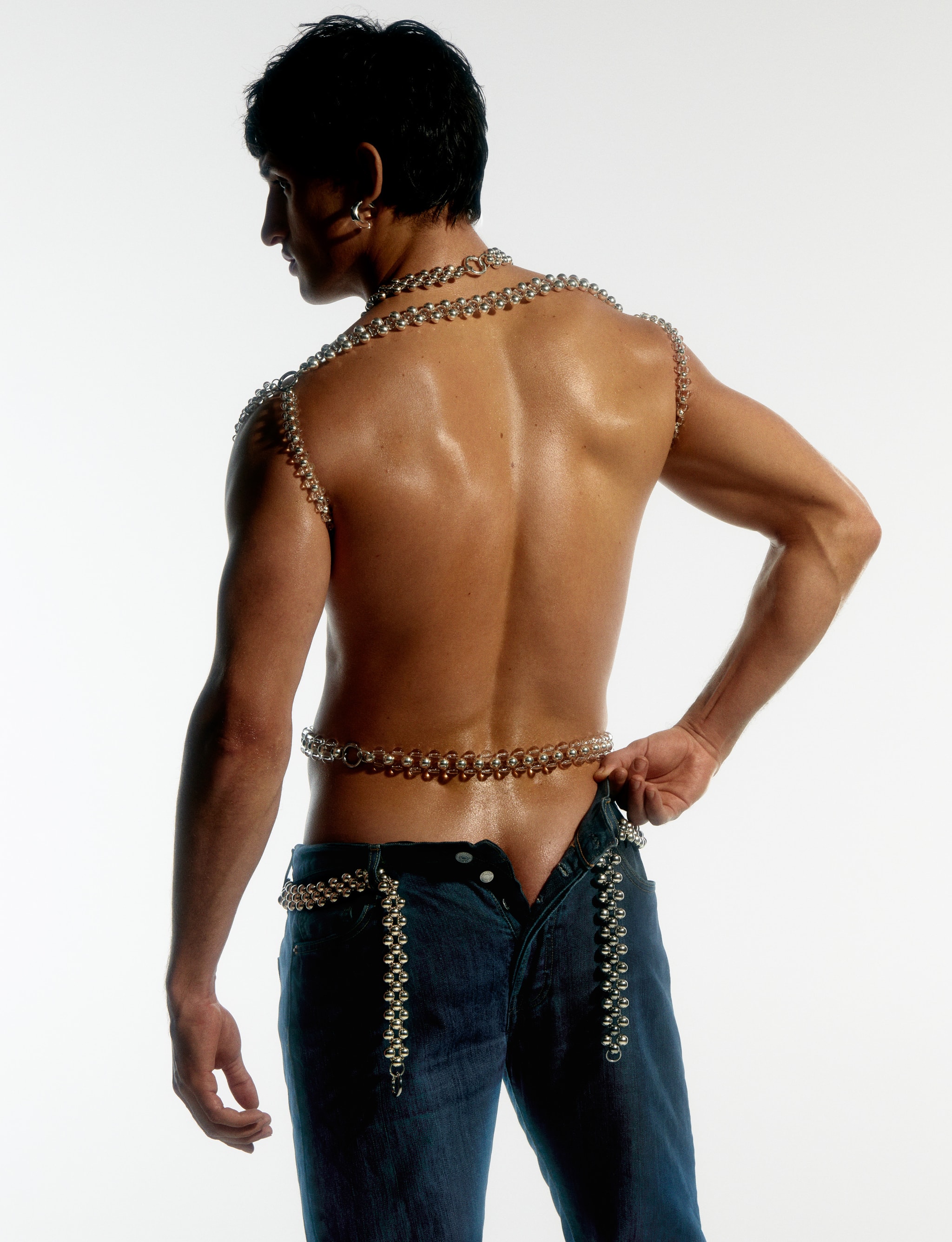 F/W 2021 Campaign Lorette Colé Duprat Charlotte Wales 2023