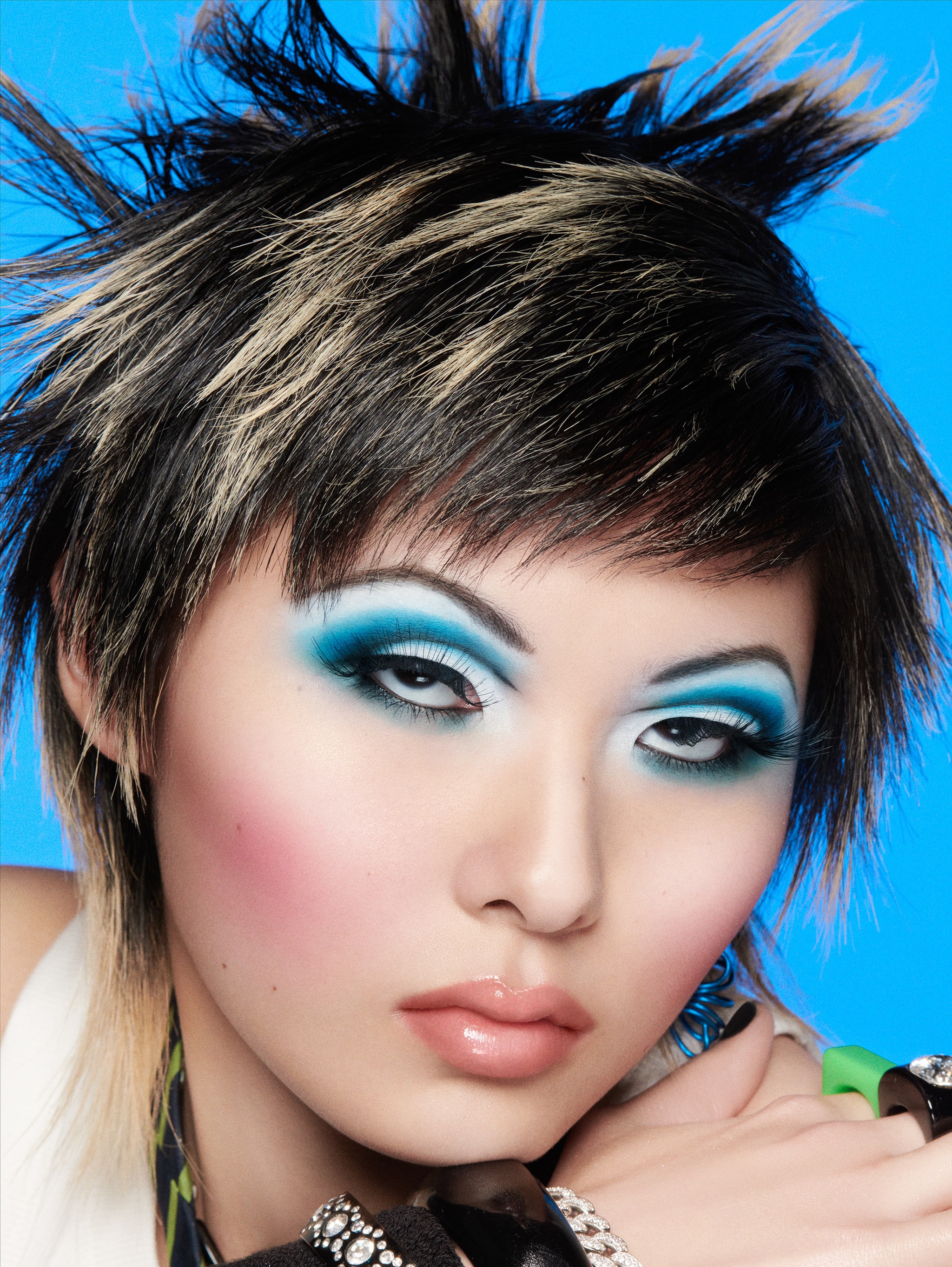 Ravezine Charlotte Wales 2023